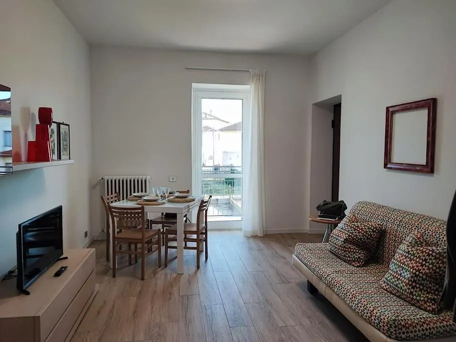 Como-Svizzera La Casa Di Betty Lurate Caccivio