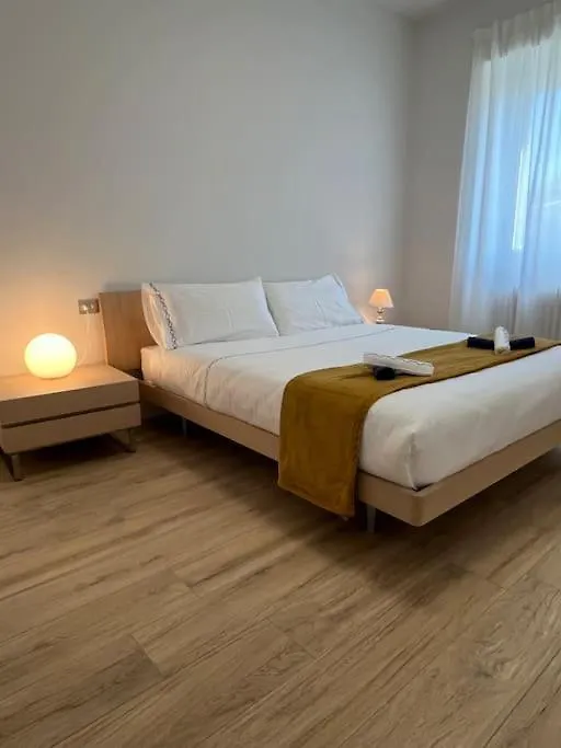 アパート Como-Svizzera La Casa Di Betty Lurate Caccivio