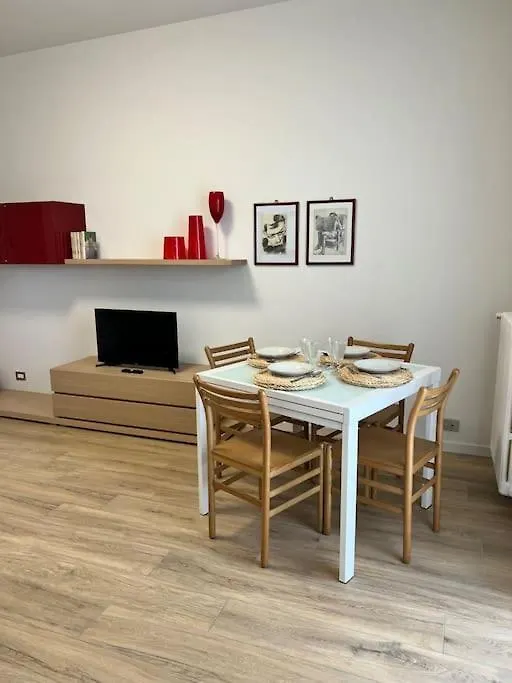 Apartment Como-Svizzera La Casa Di Betty Lurate Caccivio Italy